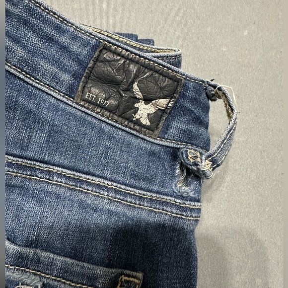 AEO Hi Rise Jeggings Ripped Style - Picture 6 of 6